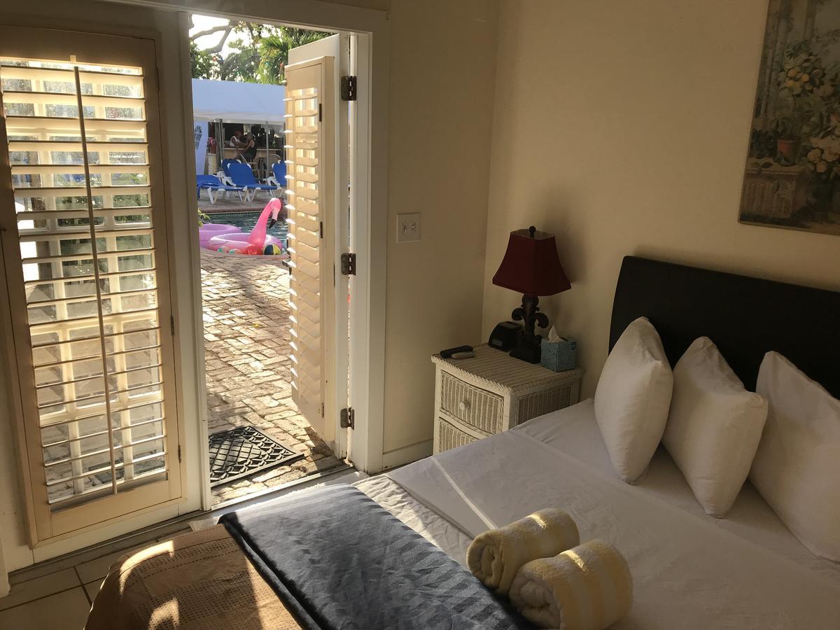 New Orleans House - Gay Male Adult Guesthouse Key West Exterior photo